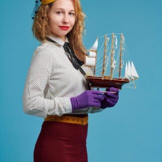 Levi's Pleated Pencil Skirt